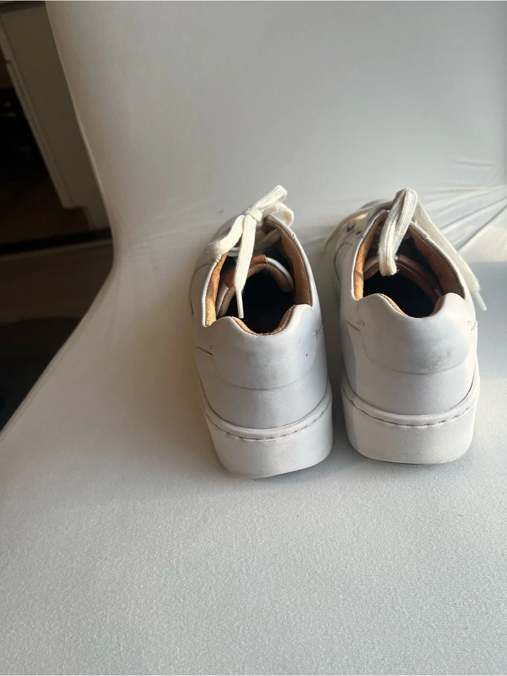 Born White‎ Leather Low-Top Sneakers